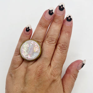 Circle ring in lavender shell