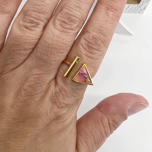Bar & triangle ring in 80’s pink